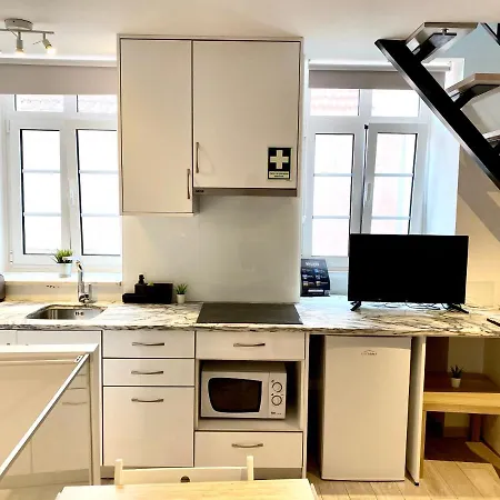 House Of Comfort Duplex A In The Center Of